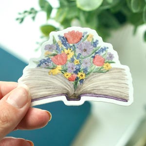 Pegatina de vinilo troquelada - Libro floral de acuarela - 3 pulgadas mate resistente al agua - para botella de agua, cuaderno, agenda, funda de teléfono, computadora portátil, decoración