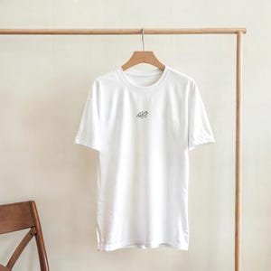 Save the Turtles Unisex T-Shirt - Eco-friendly Cotton Tee for Nature Lovers