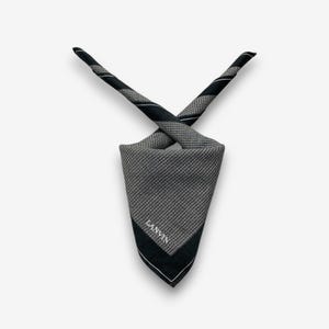 Foulard Carré LANVIN Vintage En Soie - Rouge Motif Géométrique - Occasion TB
