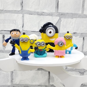 LOT OF 7 minions toys Vintage 2" Despicable Me minions figurine figureThe Rise of Gru  kids collectible toy minions Cake Topper kids gift