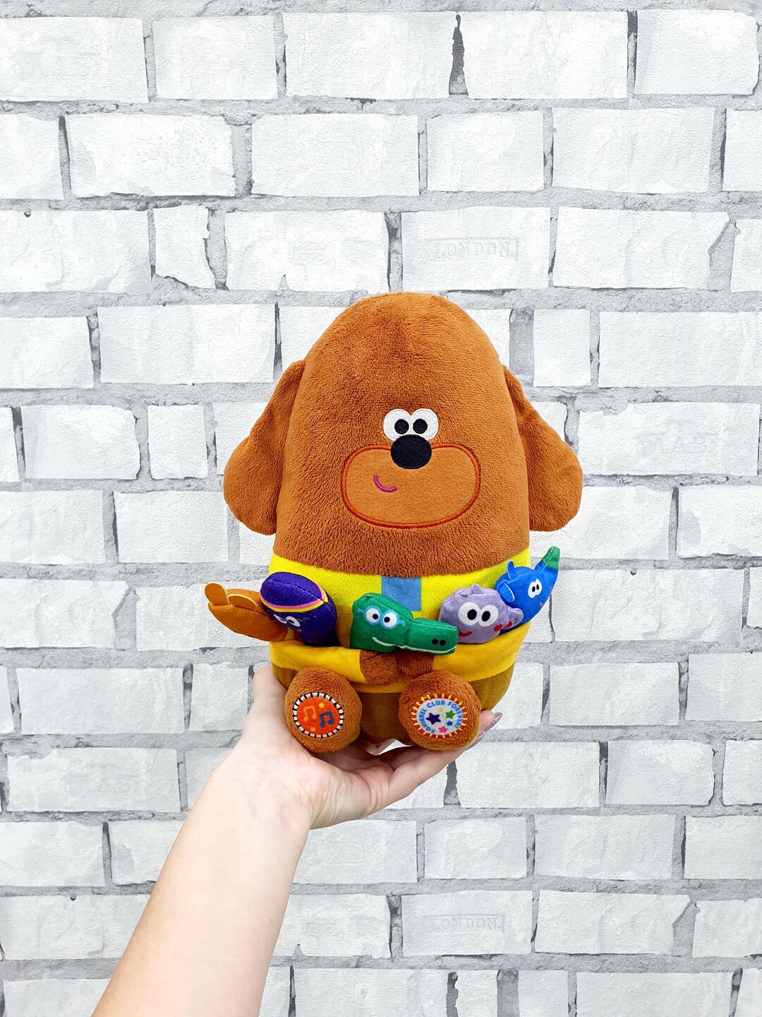 Huggee Interactive Hey Duggee Plush Toys 12