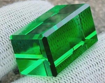Natural Green Color Topaz 100 Ct Long Cube Cut Brazilian Loose Gemstone A++