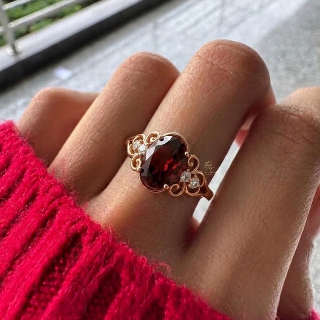 Vintage Ruby Cubic Zirconia Ring Oval Cut CZ Engagement Ring Floral ...