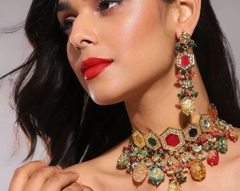 Conjunto de gargantilla kundan hecho a mano inspirado en Sabyasachi, joyería de boda india, joyería kundan verde, conjunto de gargantilla de collar de Bollywood, joyería polki.