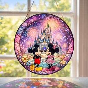 Atrapasol de cristal con diseño de castillo de fuegos artificiales de Mickey y Minnie Mouse, atrapasol personalizado con nombre de pareja de Disney, regalo de aniversario, Mickey y Minnie