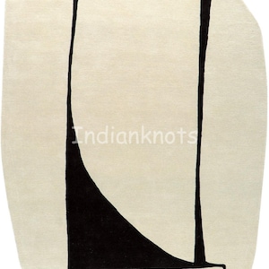 Modern white black Irregular shape Hand-Tufted Rug, New Zealand wool, For Living Room