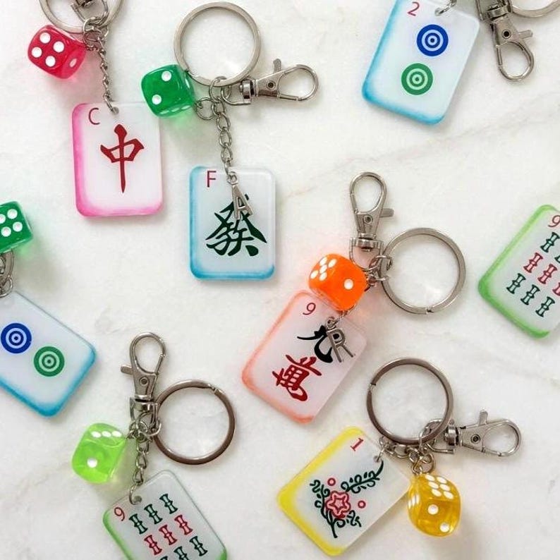 Personalized mahjong keychain