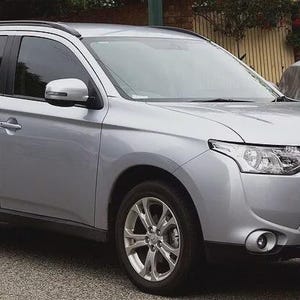 Mitsubishi Outlander 2013 2014 2015 2016 2017 2018 2019 2020 2021 Factory Workshop Service Repair Manual