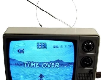 Vintage Samsung BT-318TR Television