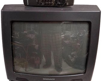 MAGNAVOX PR1312 C121 13&quot; Color Retro Gaming TV w/ REMOTE