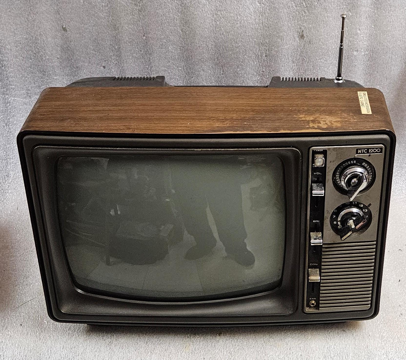 80s portable color tv - Etsy 日本