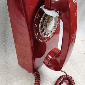 Vintage 1965 Burgundy BELL SYS. Western Electric 554 BMP Rotary Wall ...