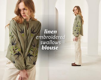Blusa de lino verde oliva claro con bordado floral de pájaros, camisa bohemia para mujer