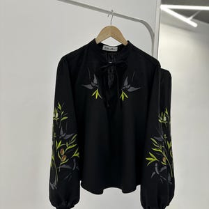 Black Swallows Linen Blouse Embroidered Floral Birds Shirt Boho Chic Top Bohemian Peasant Outfit for Woman image 2
