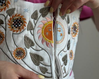 Wedding Corset White Linen Sun Moon Sunflower Floral Belt Embroidered Underbust Top Ethnic Peasant Boho Chic Party Outfit for Woman
