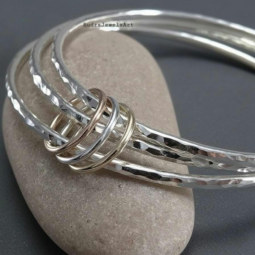 Bracciale Rigido Minimalista Aperto A Strati – Argento, Geometrico Rotondo, Impilabile Uomo/Donna, Taglia L