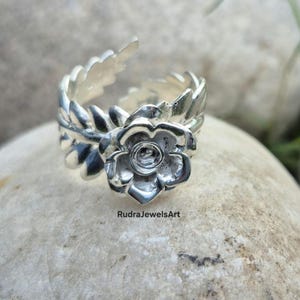 Sterling Silver Rose Flower Ring, Adjustable Leaf Band Ring for Women, Nature-Inspired Floral Jewelry, Handmade Romantic Gift for Her, Gifts