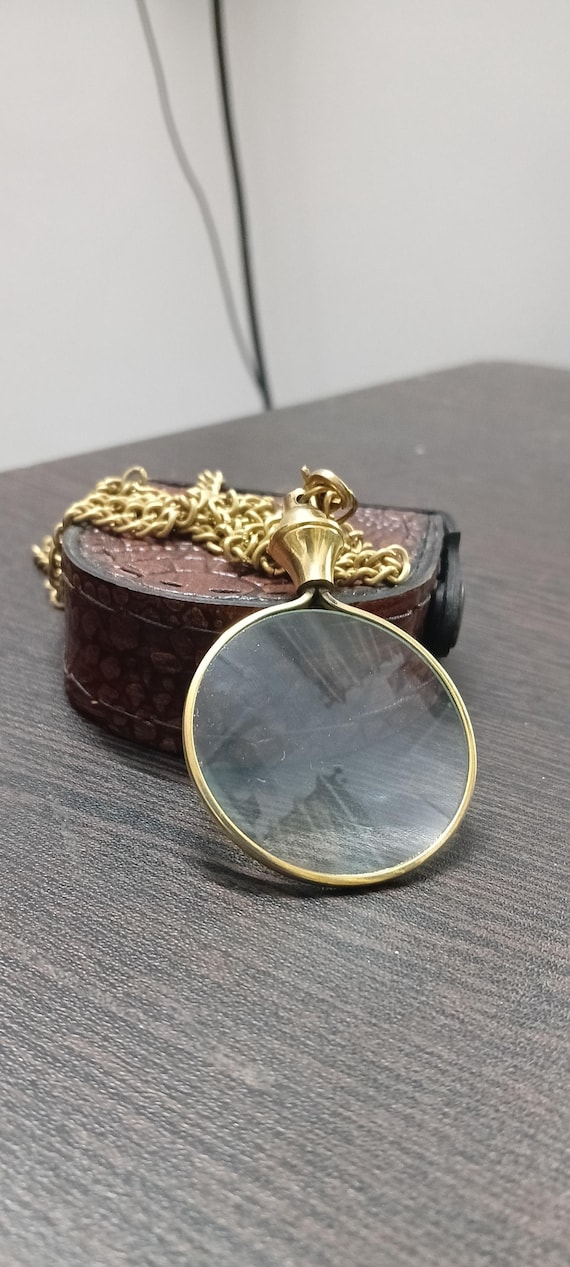 Vintage Magnifying Glass Necklace 5x Monocle Pendant on 36" Chain  Antique-Style  Jewelry  Steampunk Accessory