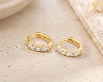 10k Solid Gold Lab-Grown Diamond Huggie Hoop Earrings (0.310 CTW)
