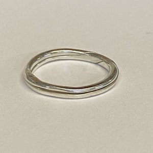 Ladies 2 Band Chain Puzzle Ring Style 2CH