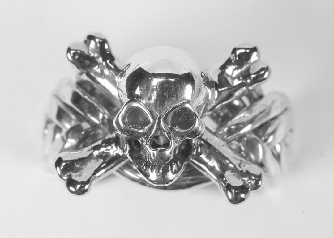 Ladies 6 Band Puzzle Ring With Skull 6NSX - Etsy Sweden