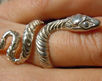 Sterling Silver or Gold Snake Ring