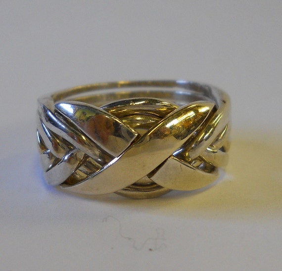 six band puzzle ring