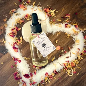 Spell Bound parfum extrait perfume oil