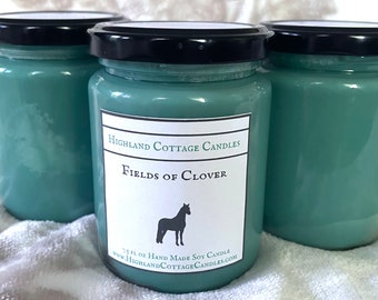 Fields of Clover Candle / Clean and Fresh Scent Soy Candle