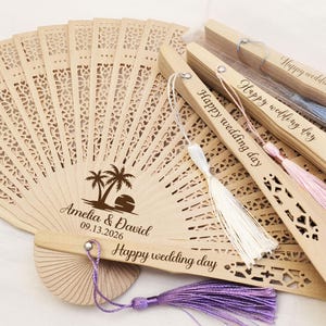 Wedding Hand Fans Personalized Wedding Favour Fans Custom Wooden Fans Party Favor Bulk Monogram Wedding Favor Fans Summer Beach Wedding Fans