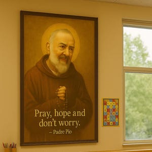 Saint Padre Pio of Italy Download Digital Print, Catholic Wall Art 8x10 Instant Download, High Resolution Printable, Christian Home Decor HQ