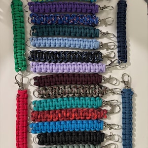 Paracord keychain