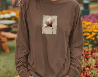 Comfort Colors Long Sleeve Vintage Wildflower Shirt, Minimalist Floral Tee