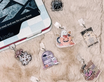 Halloween Kindle Charm | Spooky USB-C Dust Plug, Book Lover Gift