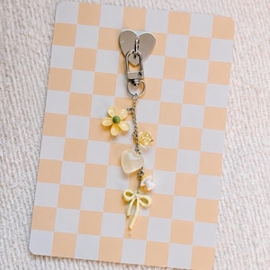 Kindle Charm Chain – Bookish E-Reader Accessory - Kindle Charms - Book lover gift