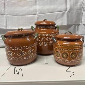 Clay Bean/Water Pot | Jarra de frijoles