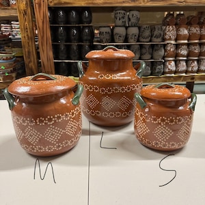 Clay Bean/Water Pot | Jarra de frijoles