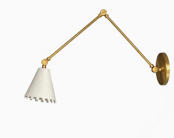 Handgefertigte Messing Swing Arm Wandlampe, verstellbare Gold Wandleuchte, moderne minimalistische Schlafzimmer Leselicht