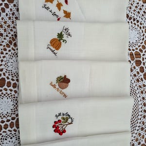 Fall Inspired Embroidered Dinner Napkins | Pumpkin, Acorn, Leaf & Gourd Linen Napkins | Autumn Table Decor |Thanksgiving Hostess Gift