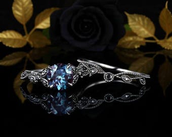 7mm Round Shaped Alexandrite Wedding Ring Set Black Gold Milgrain Promise Rings Gothic Alexandrite Engagement Ring Women Anniversary Rings