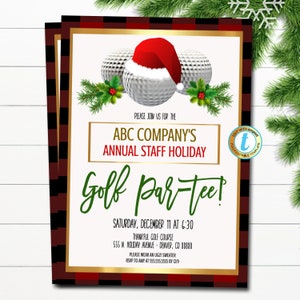 Puede incluir: Una invitación a cuadros rojos y negros con un borde dorado. La invitación es para un golf par-tee, que es la fiesta anual de fin de año del personal de la empresa ABC. La invitación presenta un gorro de Papá Noel sobre tres pelotas de golf con ramitas de acebo verdes. La invitación incluye la fecha, la hora, el lugar y la información de RSVP.