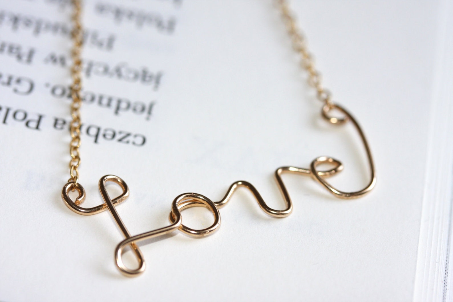 Hob / Love Necklace (pre-order only)