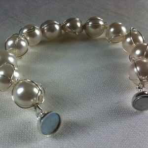 Swarovski pearls bracelet in 14K gold filled image 4