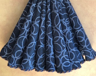 Navy Blue Circle Christmas Tree Skirt - Modern Geometric Pattern (36")