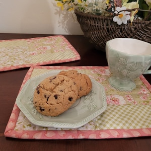 Mug Rug Mother&#39;s Day Mug Rugs Handmade Quilted Spring Pink and Green Floral Gingham Mug Rugs Placemats