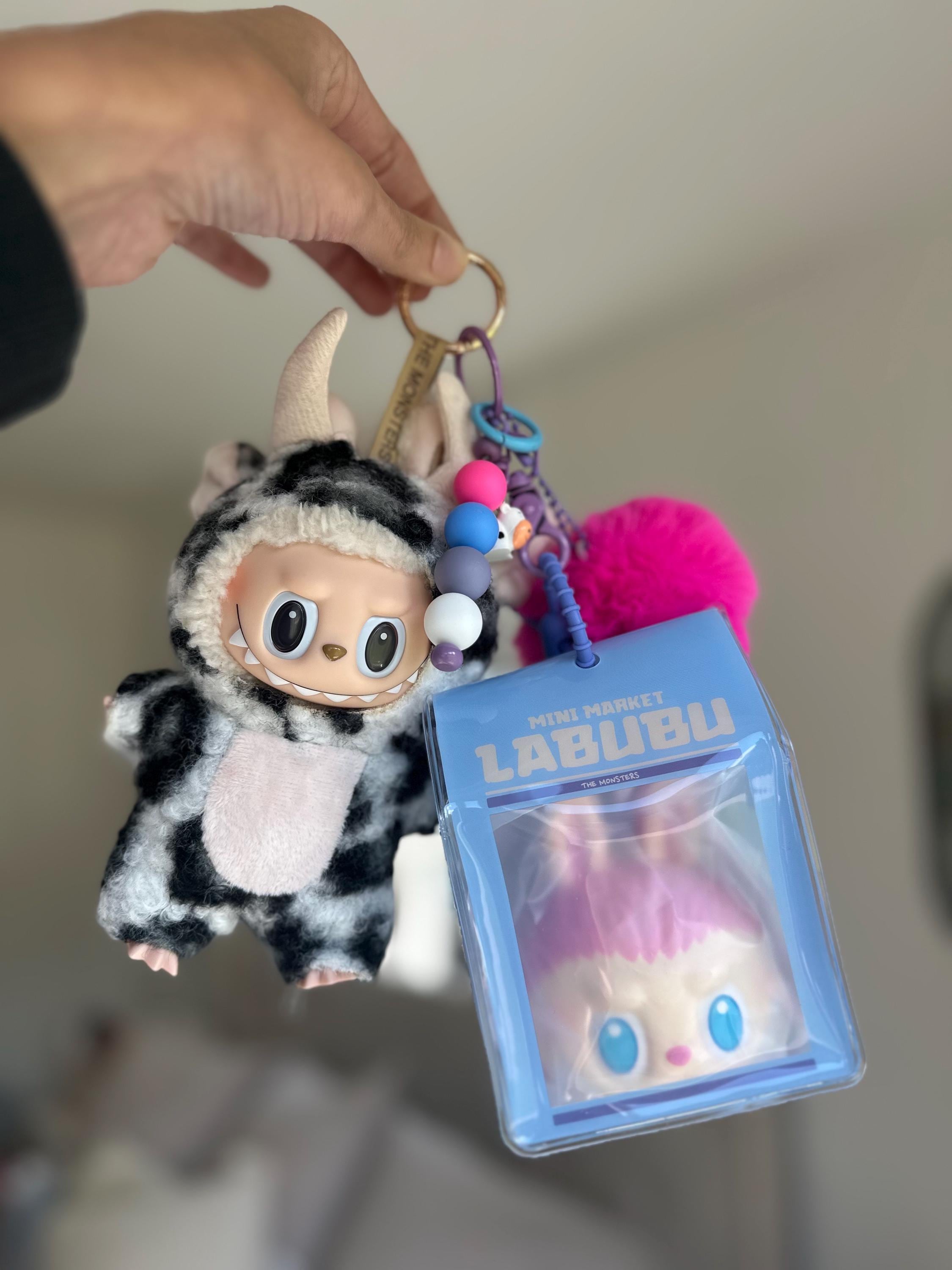 The monsters labubuラブブ toffee 1 体 The monsters labubuラブブ toffee 1 体 LABUBU THE MONSTERS