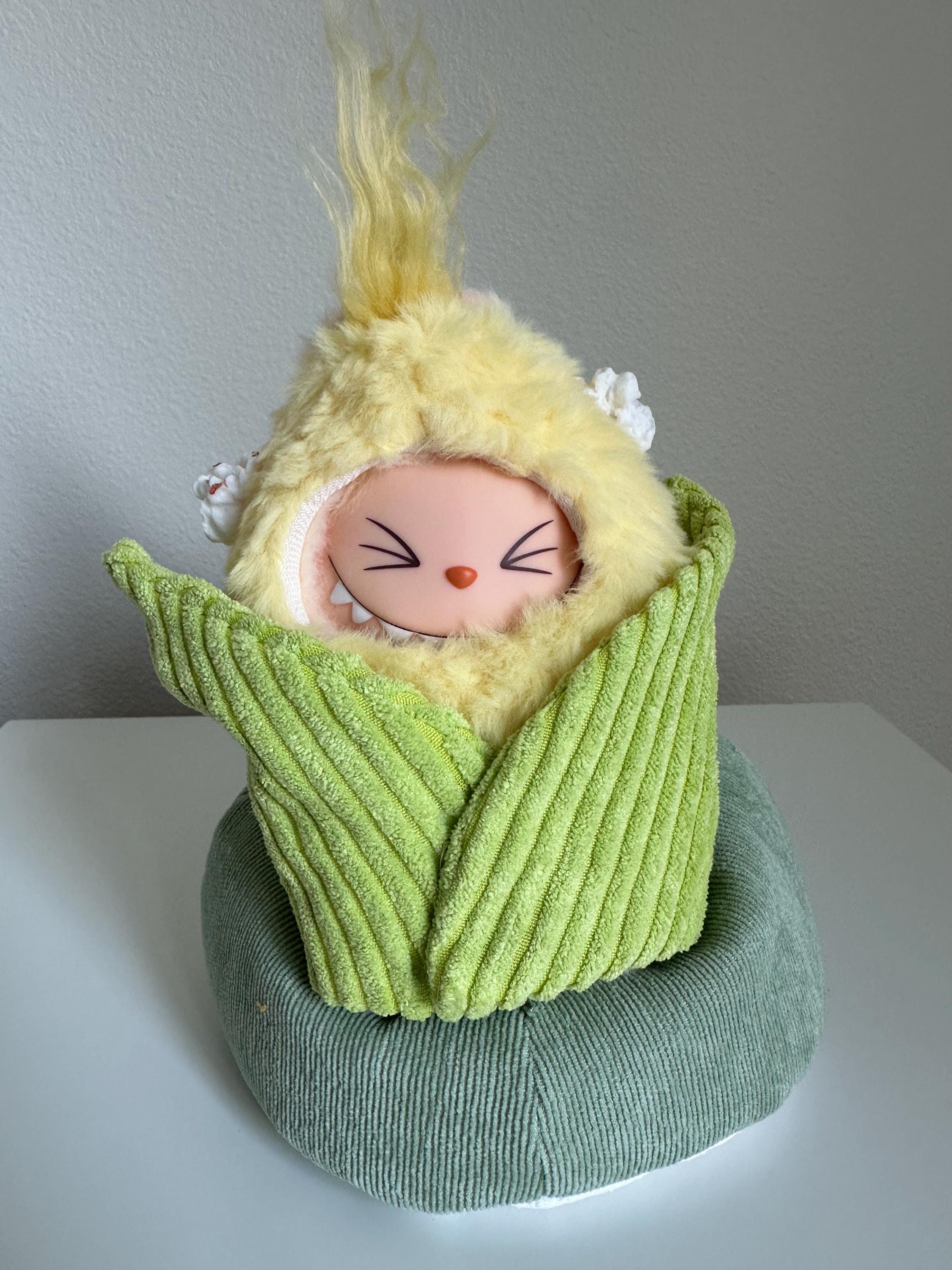 ラブブ　DADA Dada Labubu - The Monsters Have a Seat Vinyl Plush Dada