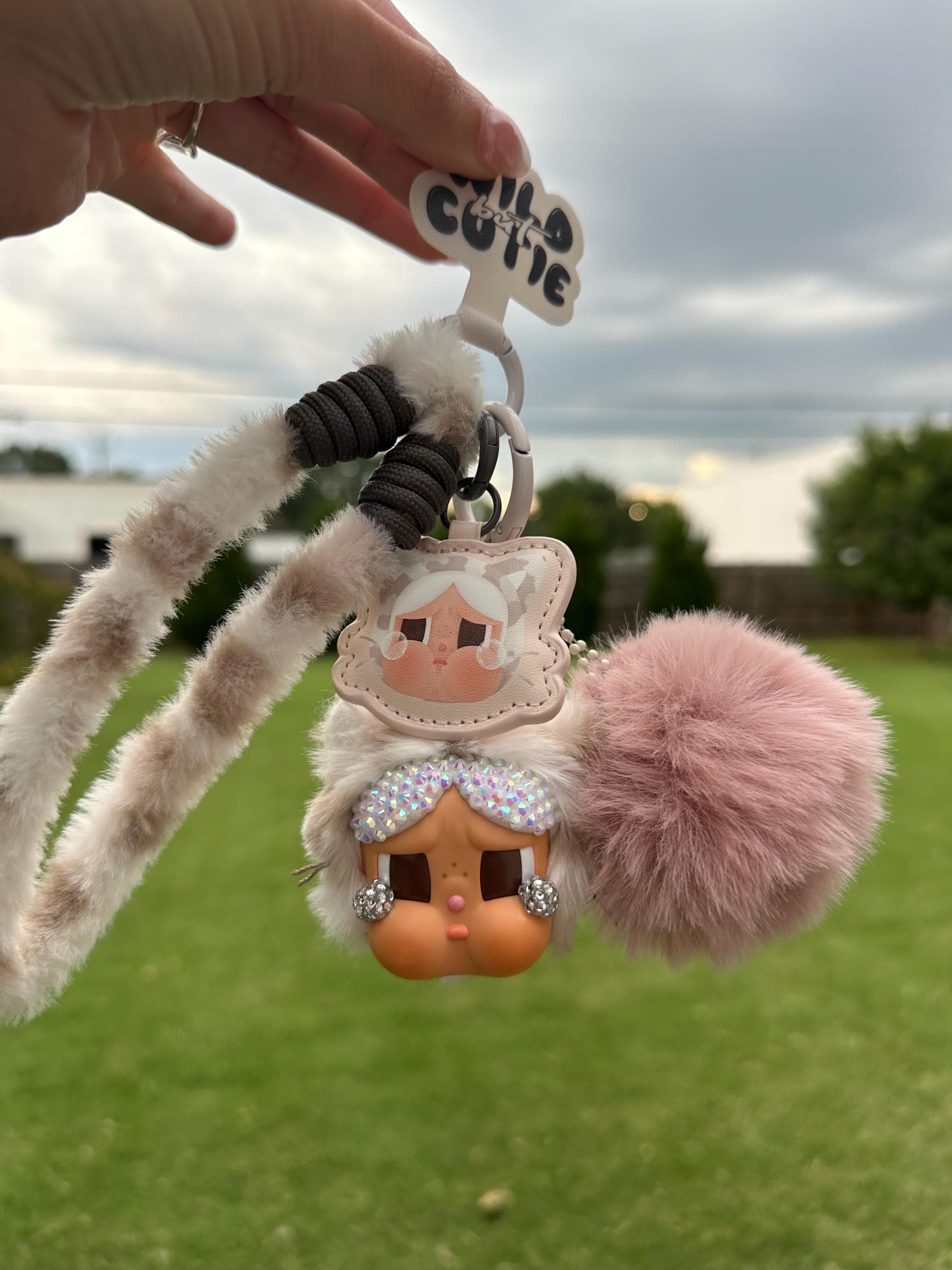 ストラップ crybaby Crybaby phone charm - Etsy 日本