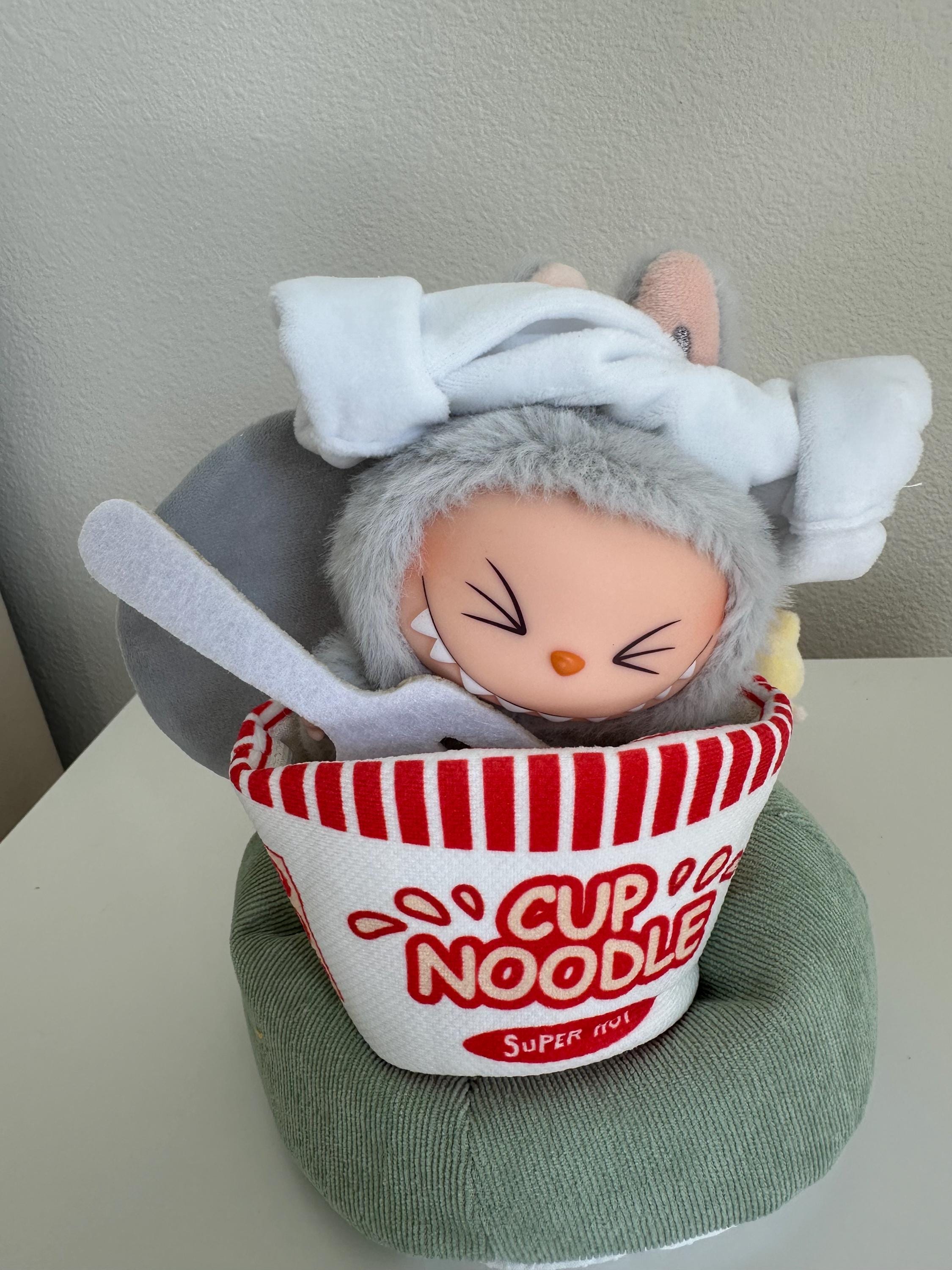 Nean’s　正規品 ラブブ labubu DADA 傷あり Have a seat ラブブ DADA 正規品 labubu - メルカリ