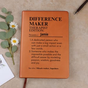Personalized Therapist Journal, Gift For Mental Health Therapist, Custom Therapist Notebook, Gift For Therapist afbeelding 7